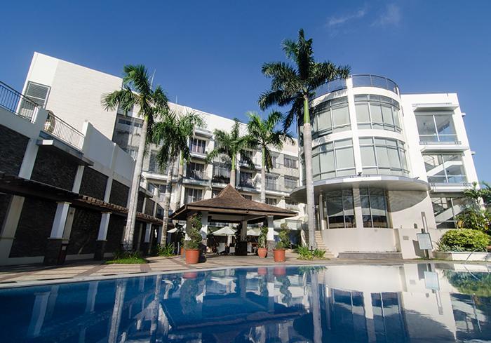 The Avenue Plaza Hotel Нага Экстерьер фото